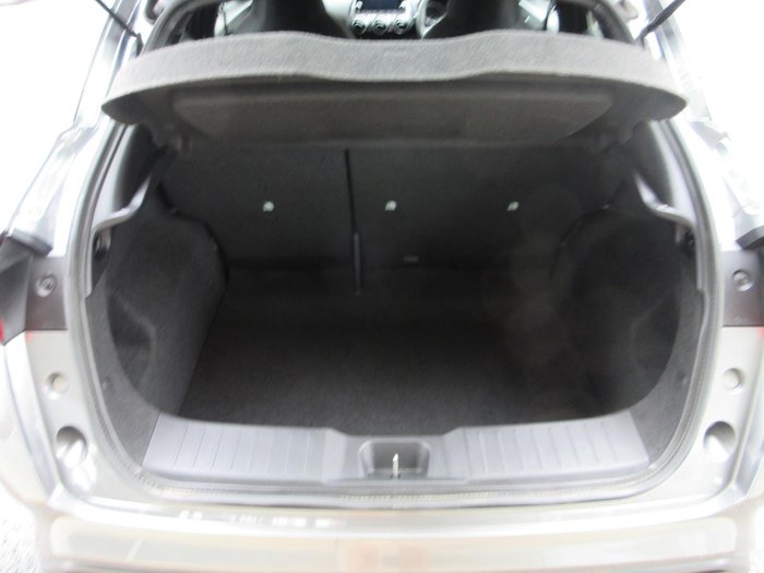 2021 Nissan JUKE ST+