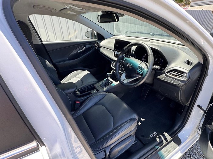 2022 Hyundai i30 Elite