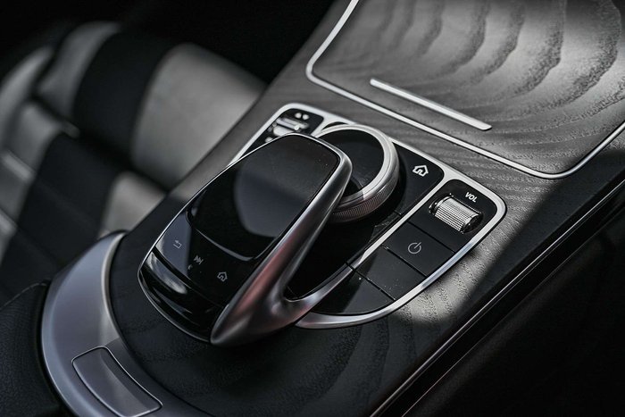 2018 Mercedes-Benz C-Class C300