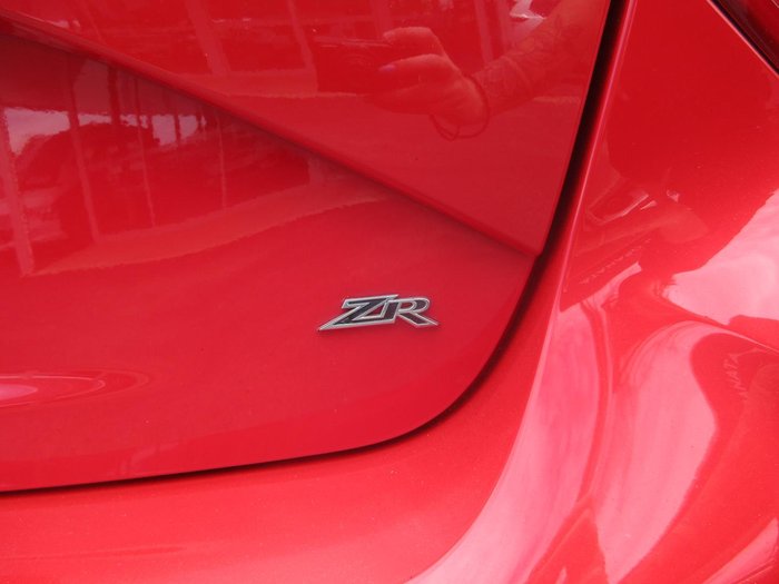 2018 Toyota Yaris ZR