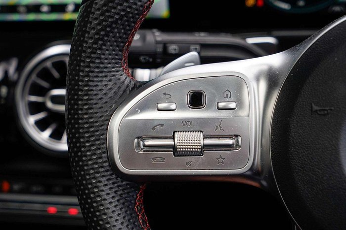 2021 Mercedes-Benz GLB-Class GLB250