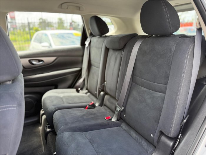 2016 NISSAN X-TRAIL ST (FWD)