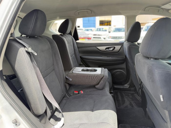 2016 NISSAN X-TRAIL ST (FWD)