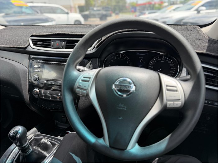 2016 NISSAN X-TRAIL ST (FWD)