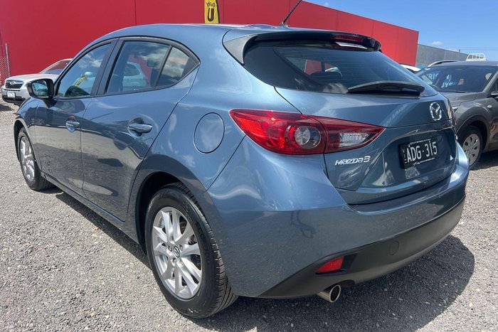 2014 Mazda 3 Neo