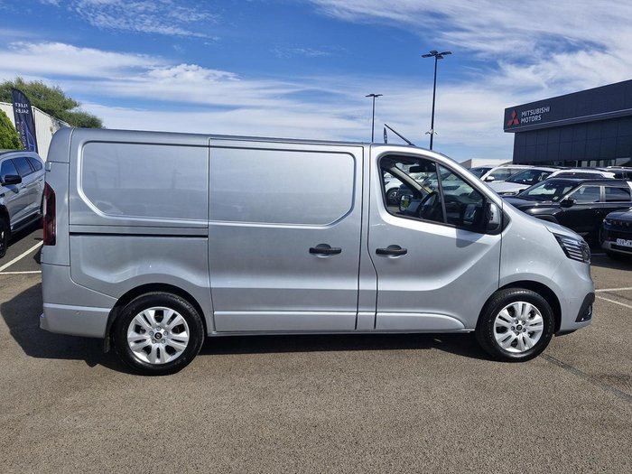 2026 Renault Trafic Premium