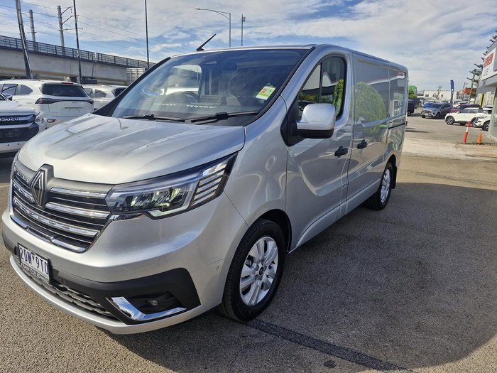 2026 Renault Trafic Premium