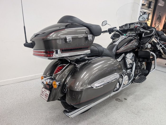 2012 Kawasaki VULCAN 1700 VOYAGER (ABS) Silver