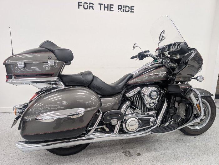 2012 Kawasaki VULCAN 1700 VOYAGER (ABS) Silver