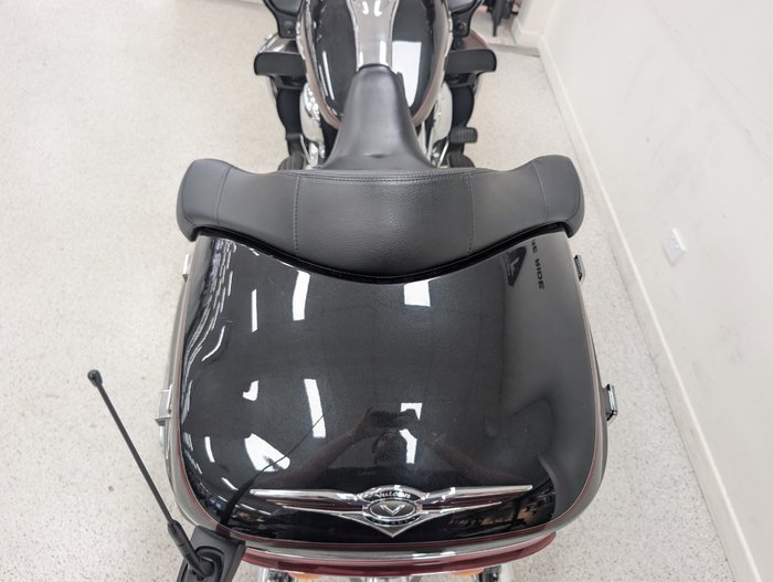 2012 Kawasaki VULCAN 1700 VOYAGER (ABS) Silver