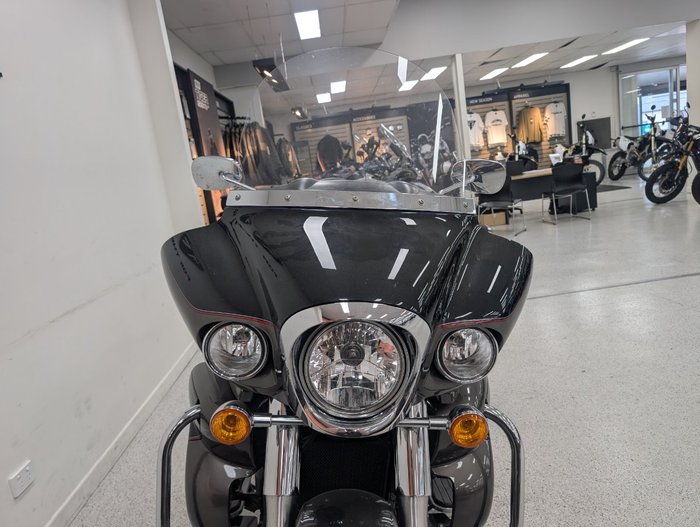 2012 Kawasaki VULCAN 1700 VOYAGER (ABS) Silver