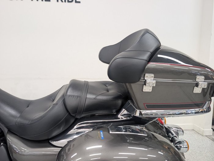 2012 Kawasaki VULCAN 1700 VOYAGER (ABS) Silver