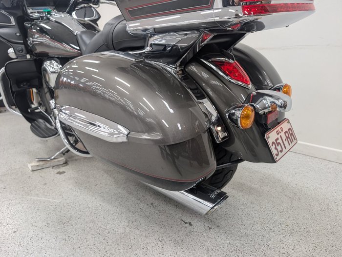 2012 Kawasaki VULCAN 1700 VOYAGER (ABS) Silver