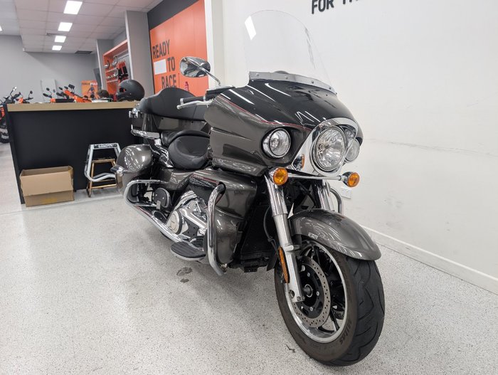 2012 Kawasaki VULCAN 1700 VOYAGER (ABS) Silver