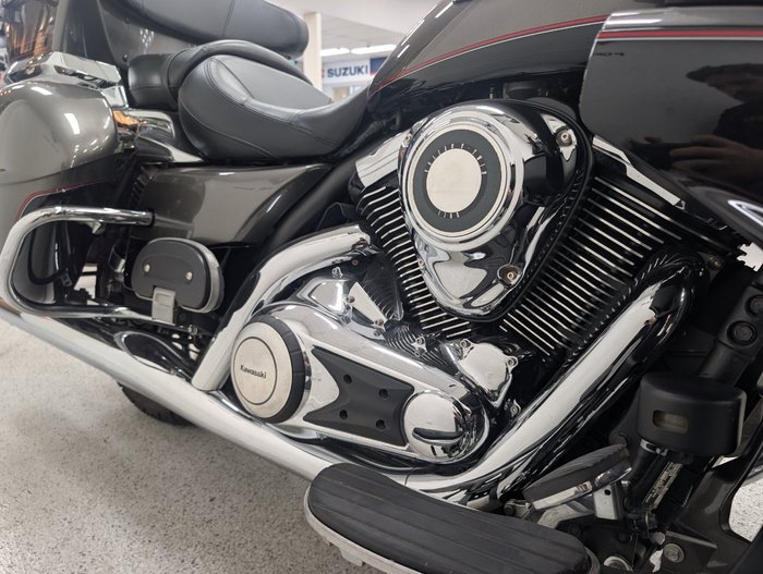 2012 Kawasaki VULCAN 1700 VOYAGER (ABS) Silver