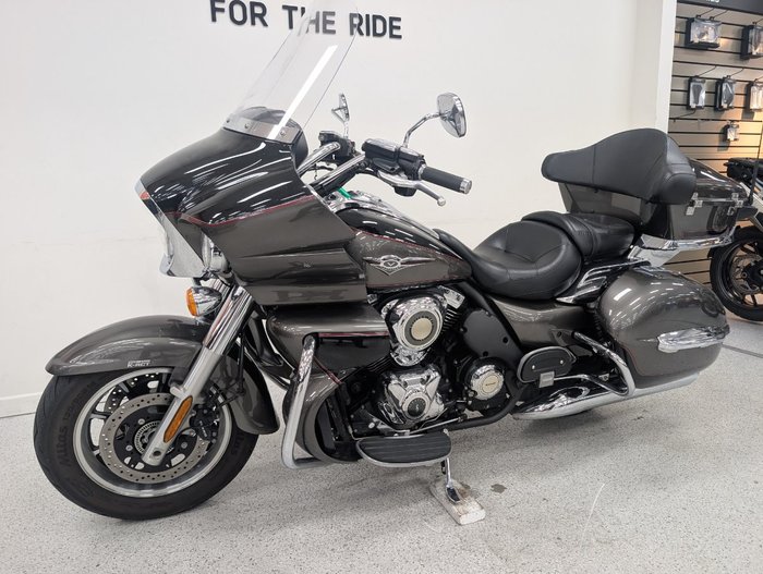 2012 Kawasaki VULCAN 1700 VOYAGER (ABS) Silver