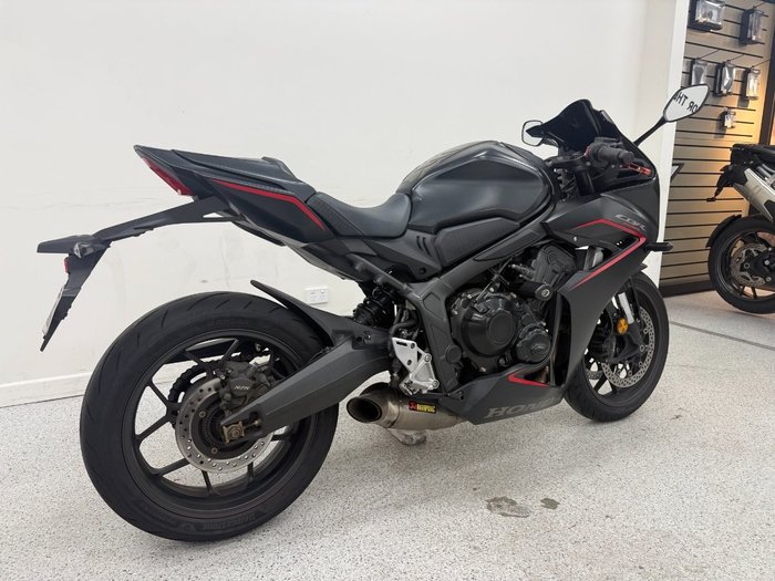 2024 Honda 2024 Honda 650CC CBR650RCR Black