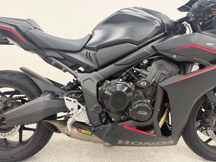 2024 Honda 2024 Honda 650CC CBR650RCR Black