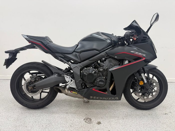 2024 Honda 2024 Honda 650CC CBR650RCR Black
