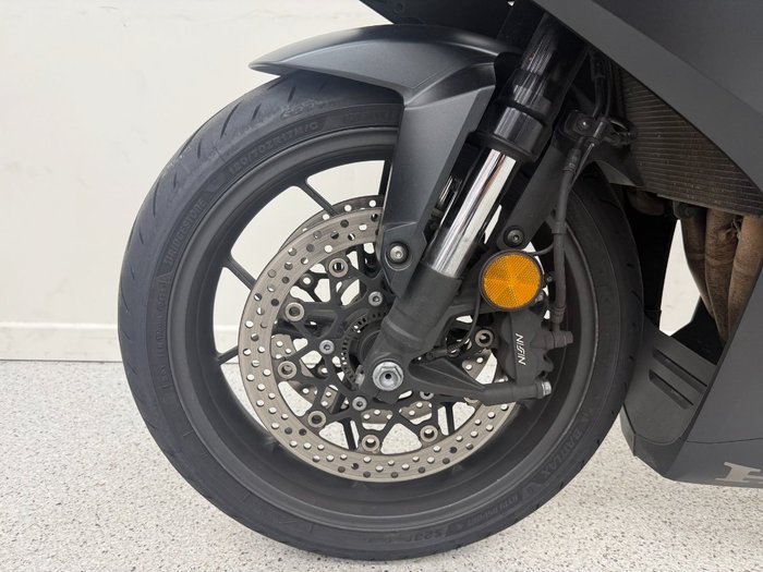 2024 Honda 2024 Honda 650CC CBR650RCR Black