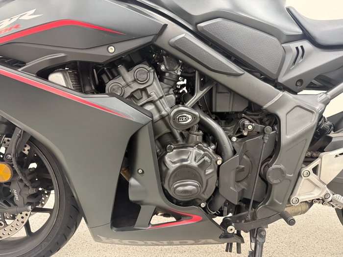 2024 Honda 2024 Honda 650CC CBR650RCR Black