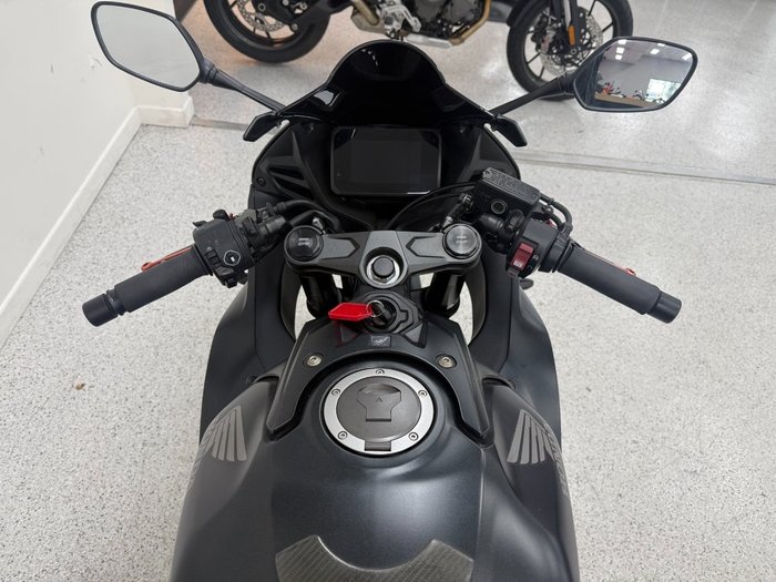 2024 Honda 2024 Honda 650CC CBR650RCR Black