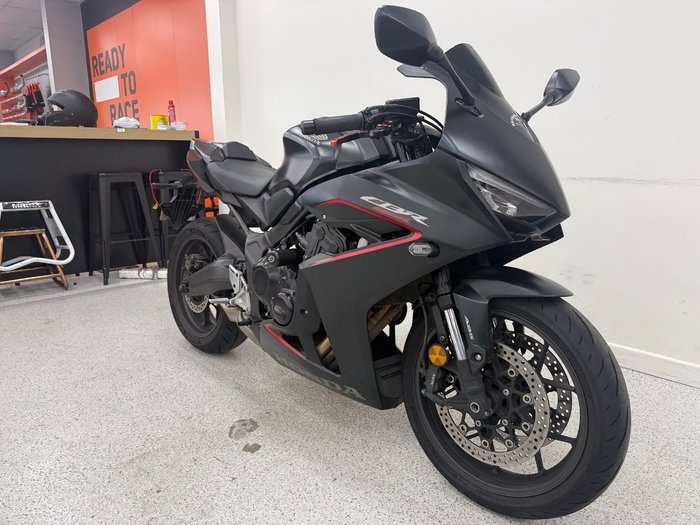 2024 Honda 2024 Honda 650CC CBR650RCR Black