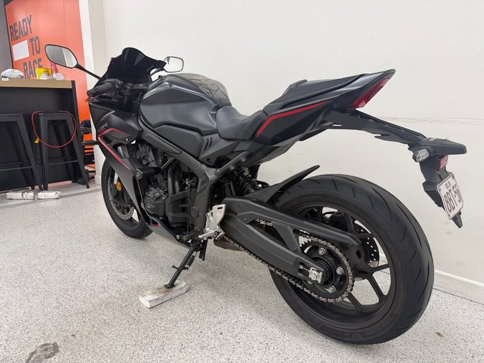2024 Honda 2024 Honda 650CC CBR650RCR Black