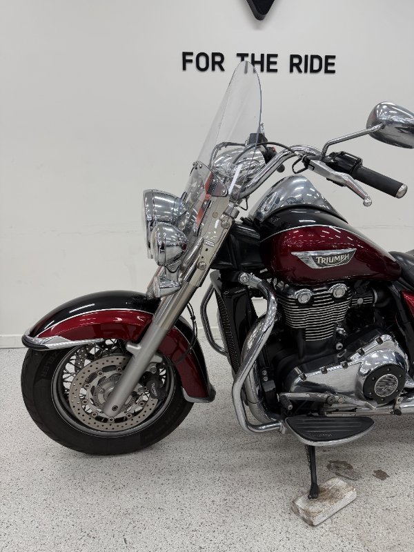 2016 Triumph THUNDERBIRD LT (TT) Red