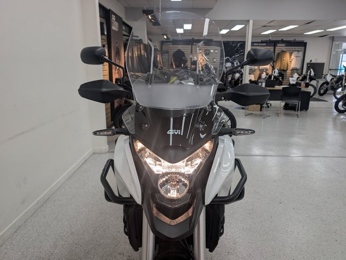 2014 Honda VFR1200XD CROSS TOURER White