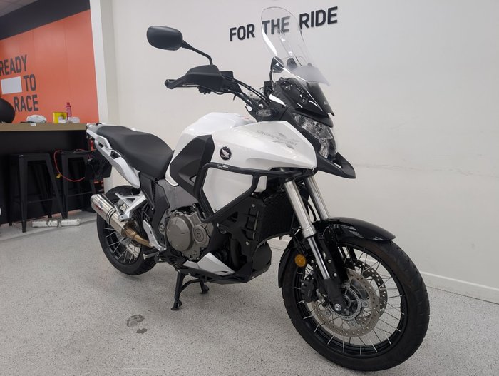 2014 Honda VFR1200XD CROSS TOURER White
