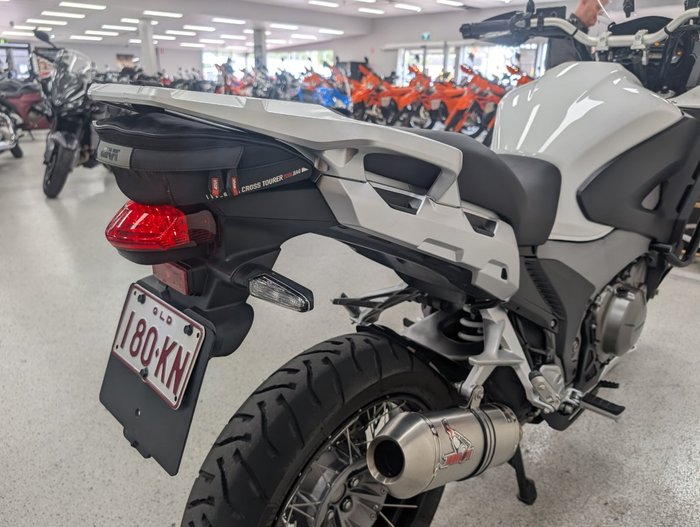 2014 Honda VFR1200XD CROSS TOURER White