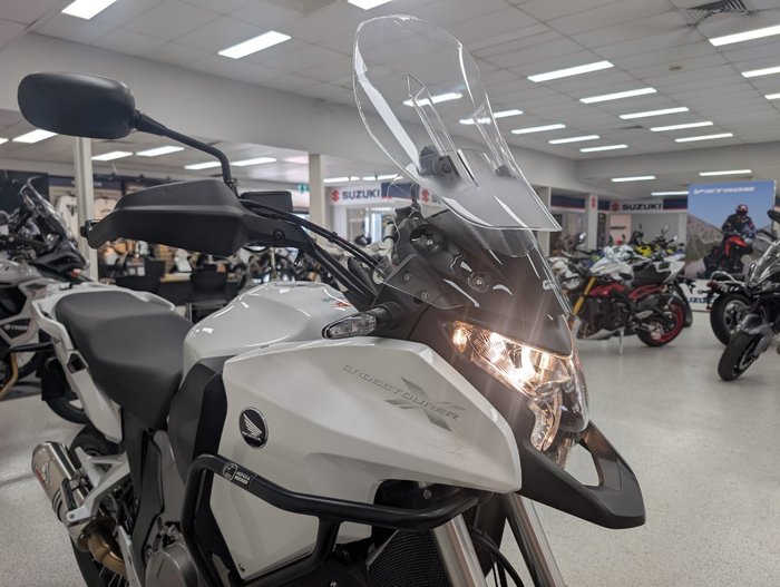 2014 Honda VFR1200XD CROSS TOURER White