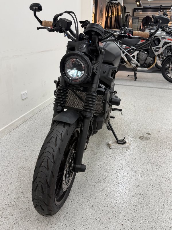 2022 YAMAHA XSR700 White