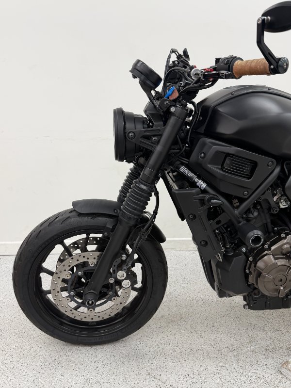 2022 YAMAHA XSR700 White