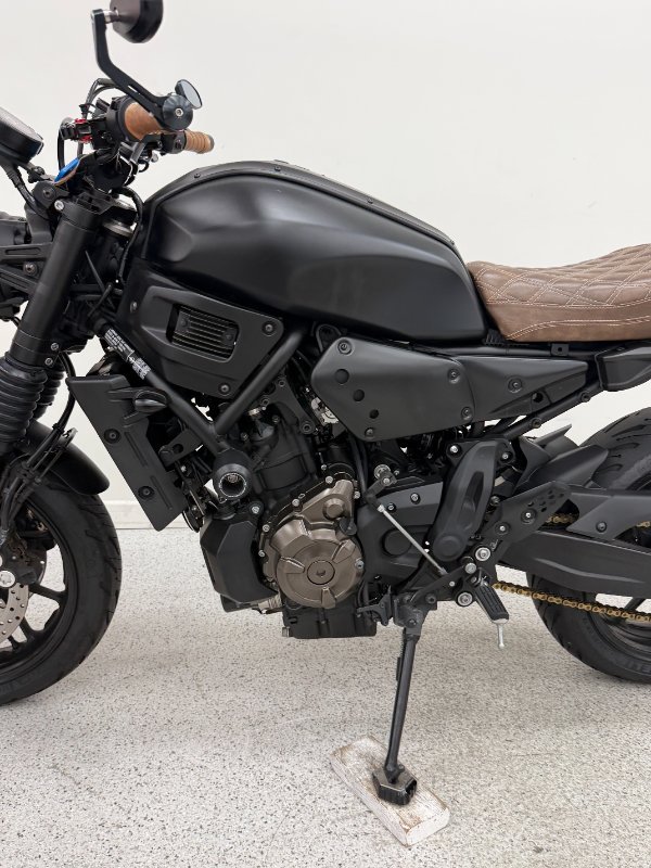 2022 YAMAHA XSR700 White