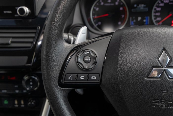 2023 Mitsubishi Eclipse Cross ES