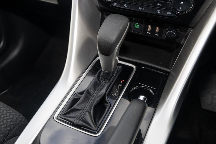 2023 Mitsubishi Eclipse Cross ES