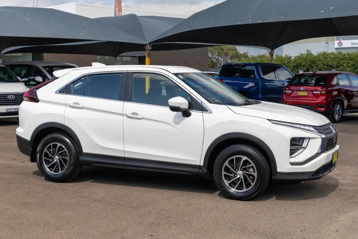 2023 Mitsubishi Eclipse Cross ES