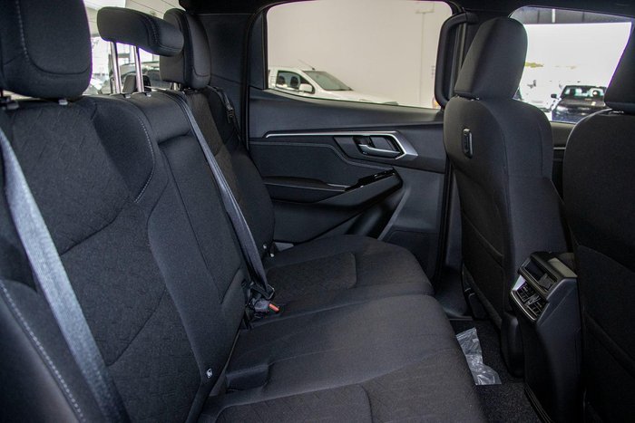 2025 Isuzu D-MAX LS-U