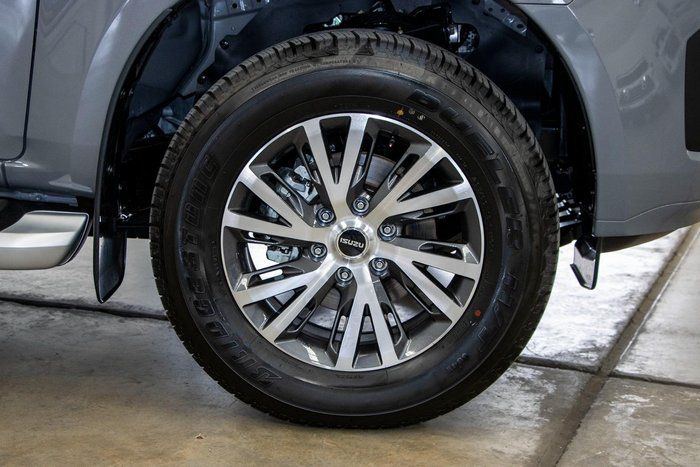 2025 Isuzu D-MAX LS-U