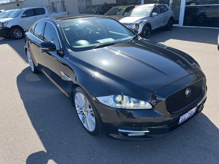 2011 Jaguar XJ Premium Luxury