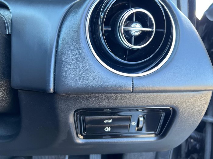 2011 Jaguar XJ Premium Luxury