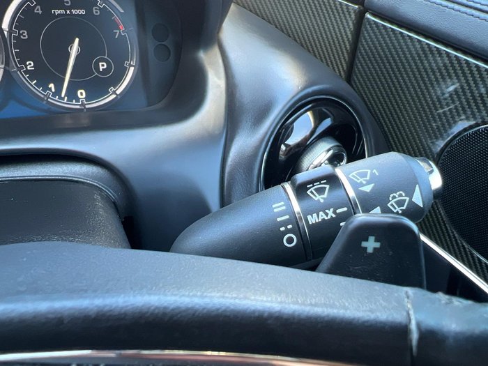 2011 Jaguar XJ Premium Luxury