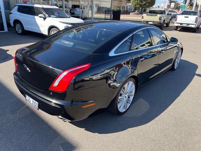 2011 Jaguar XJ Premium Luxury