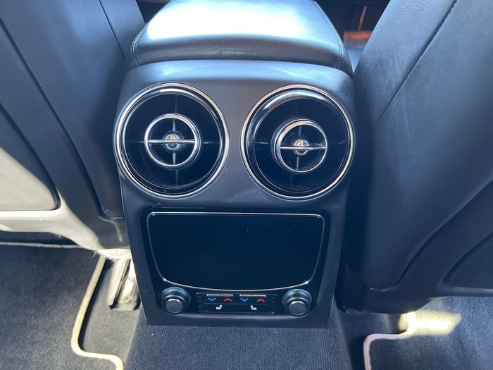 2011 Jaguar XJ Premium Luxury