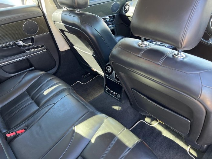 2011 Jaguar XJ Premium Luxury