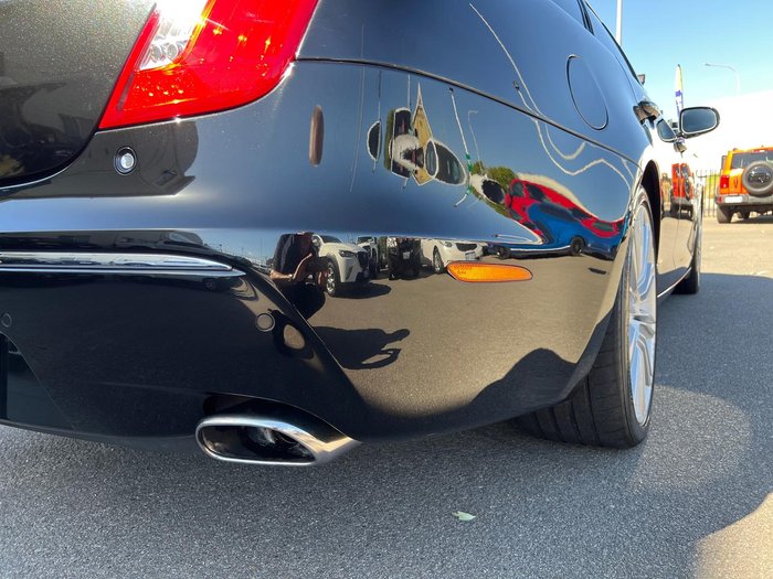 2011 Jaguar XJ Premium Luxury