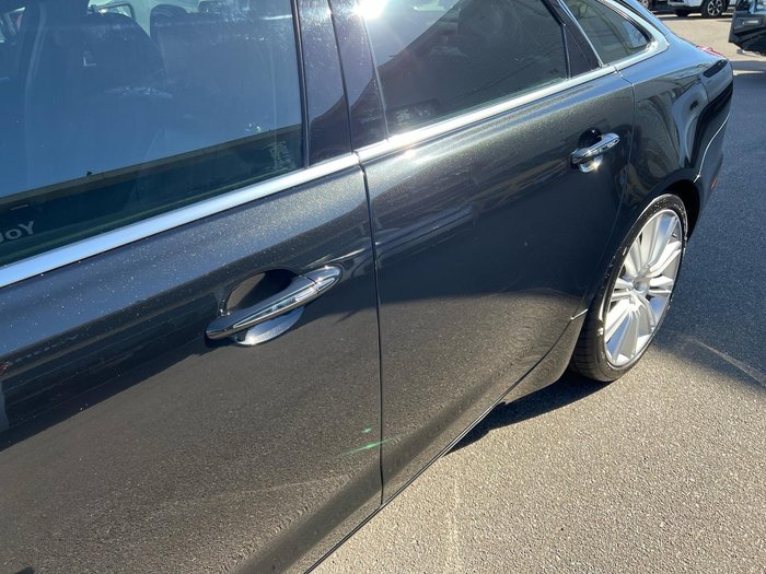 2011 Jaguar XJ Premium Luxury