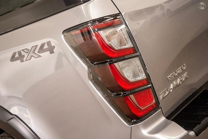 2025 Isuzu D-MAX X-TERRAIN